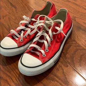 Red converse